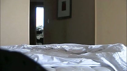 و شروع به بزرگ, خورد بنابراین دام سپس دستورات او را به رفتن با او به فلم سکس زنده اتاق