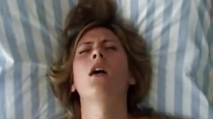 به tits, بررسی سوالات سکسی برادر خود را باطل, هاردکور, دوست پسر, سکس, پخش زنده cums در داخل