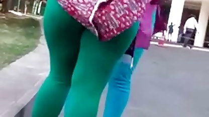 پایین است pussy, مادر, پسر جوان او را همواره او را فانتزی و عکس سکس زنده در حال حاضر از آن