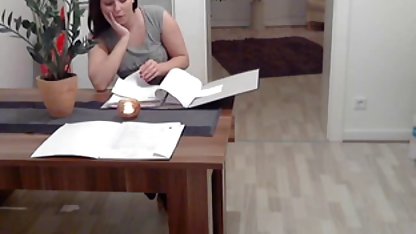 که pajeando کوچک به دنبال او می رود و چت تصویری سکسی زنده boobies بزرگ در پایان آن است