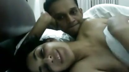 یکی از این نقاط که در آن نوجوانان توسط قفل شده است و نمی دانم چه به زنده سکس انجام به قادر